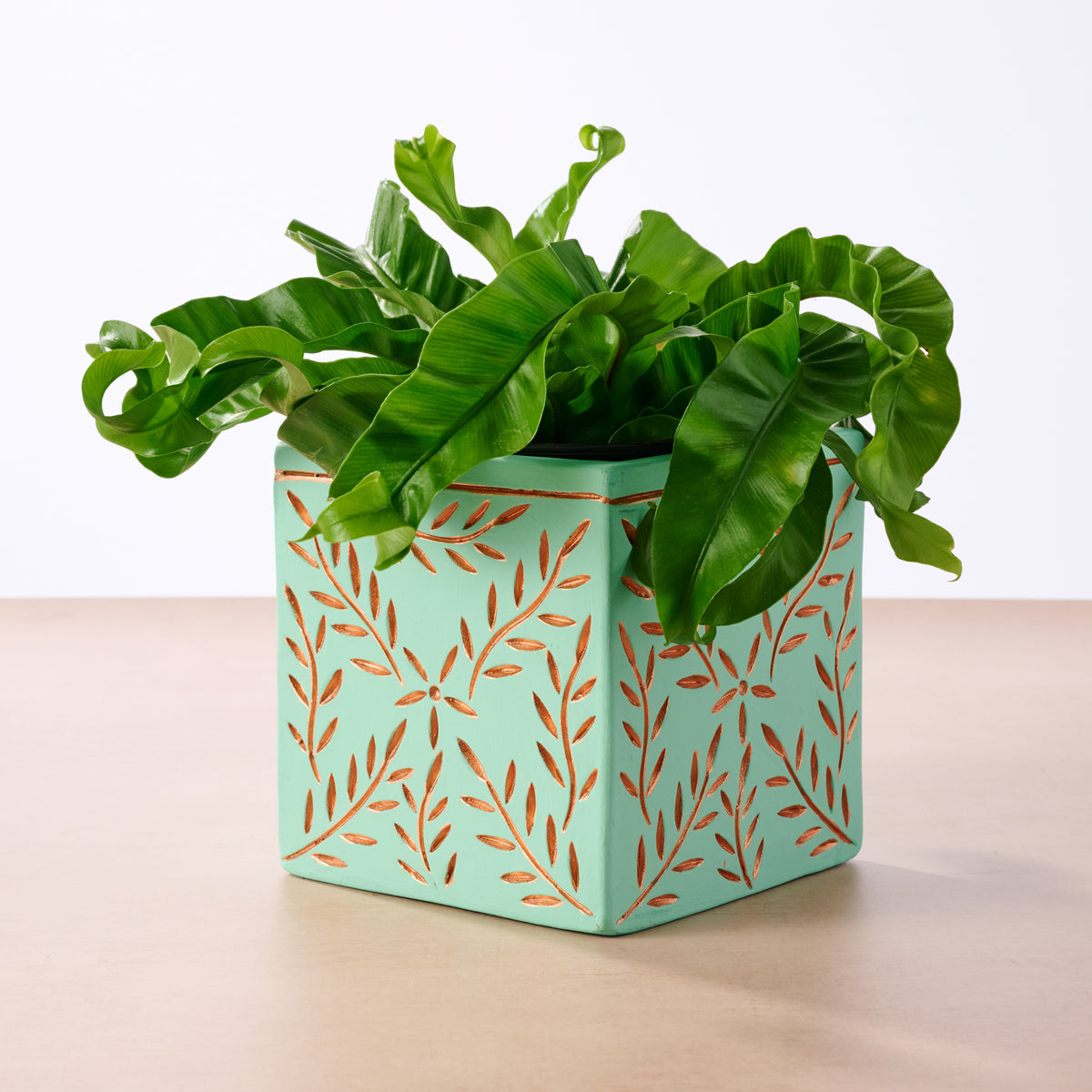 Tila Terracotta Debossed Leaf Planter - Ten Thousand Villages