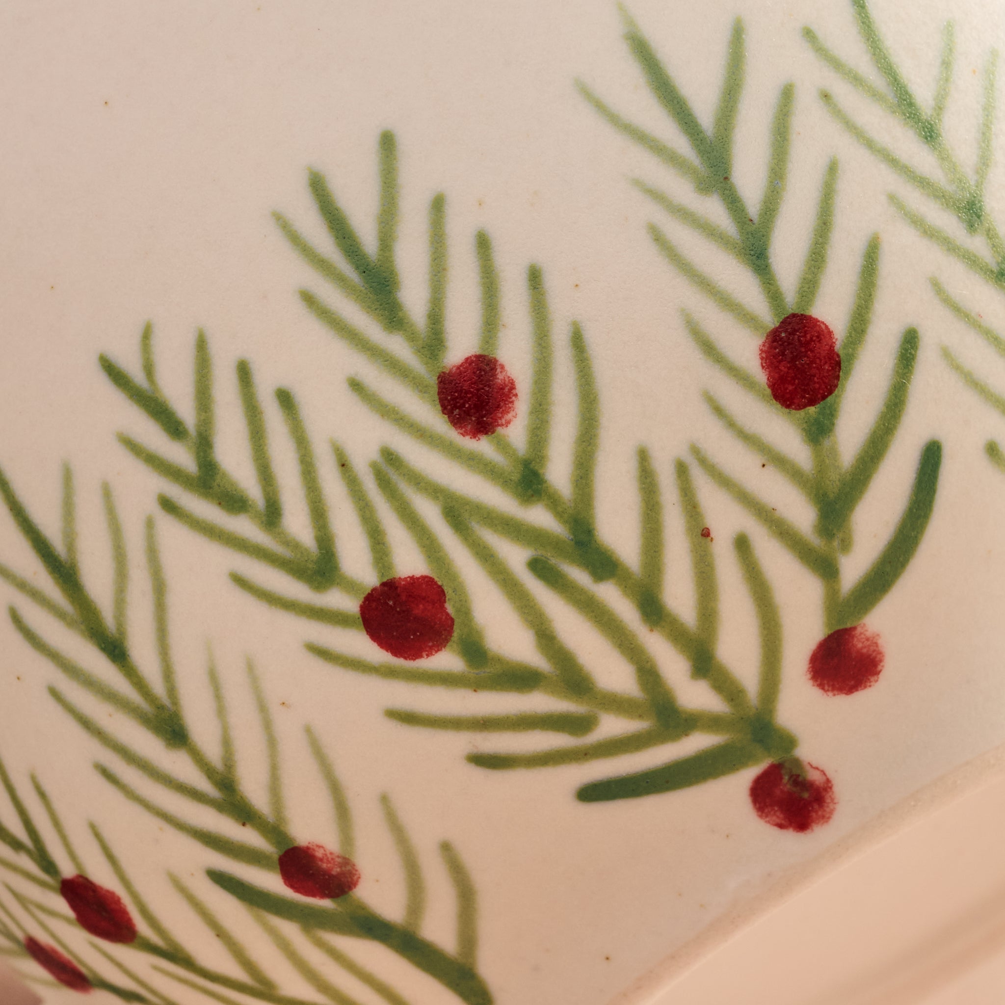 Sardee Holly Oversized Ceramic Mug - Ten Thousand Villages