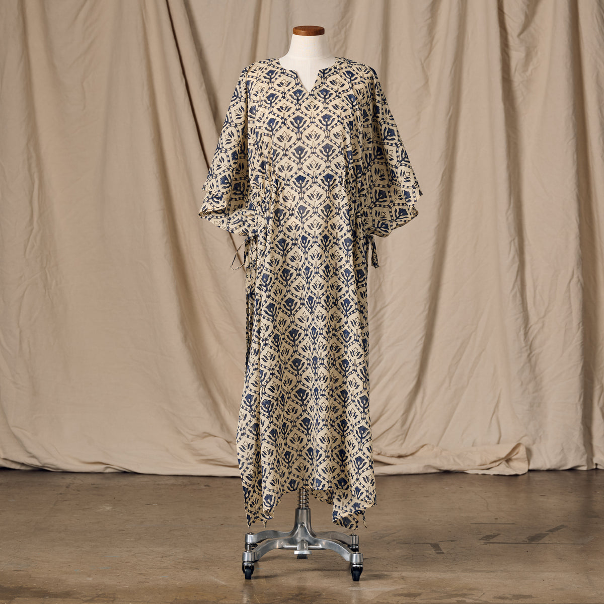 Panna Full Length Block Print Kaftan - Ten Thousand Villages