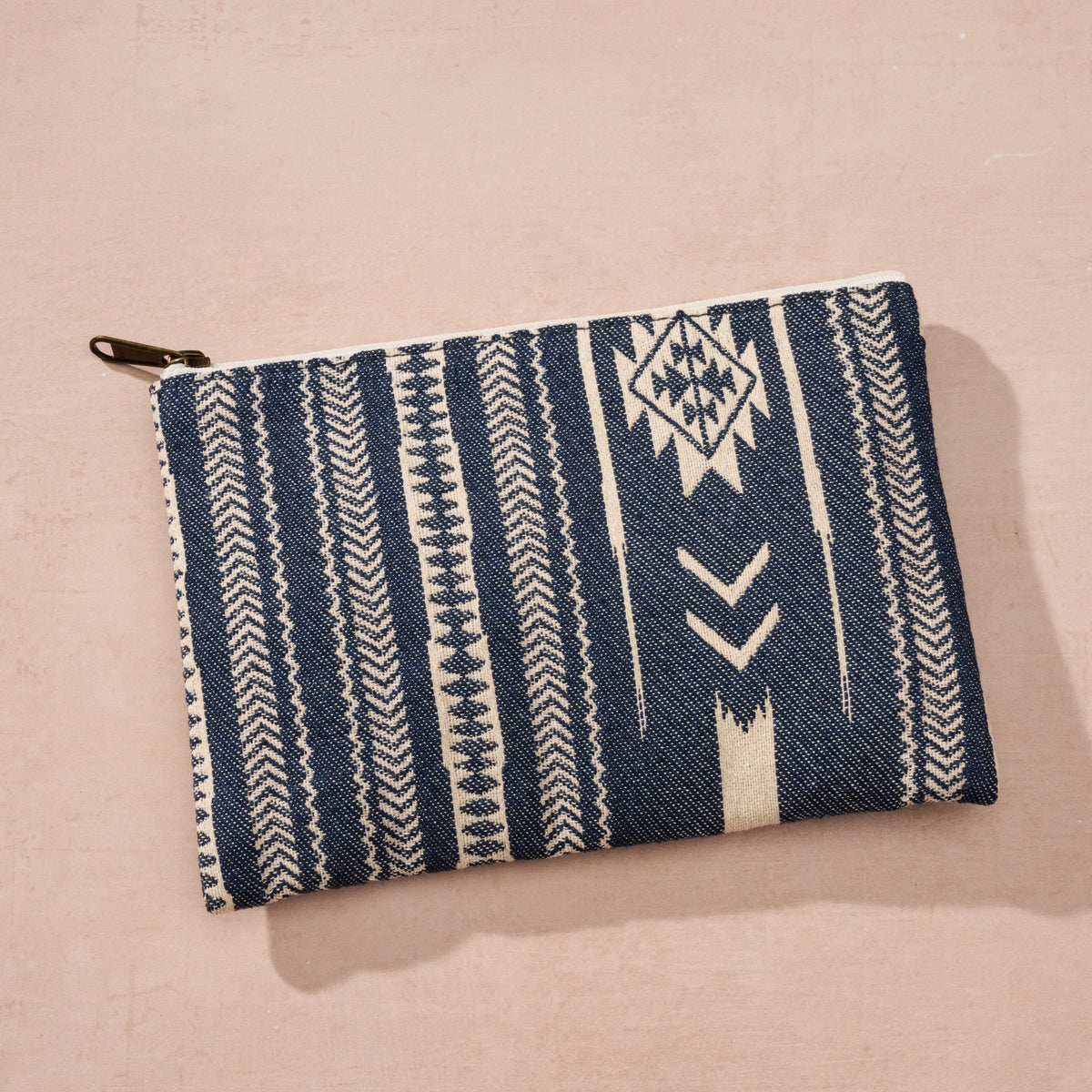 Dhari Drop In Bag - Blue - Ten Thousand Villages