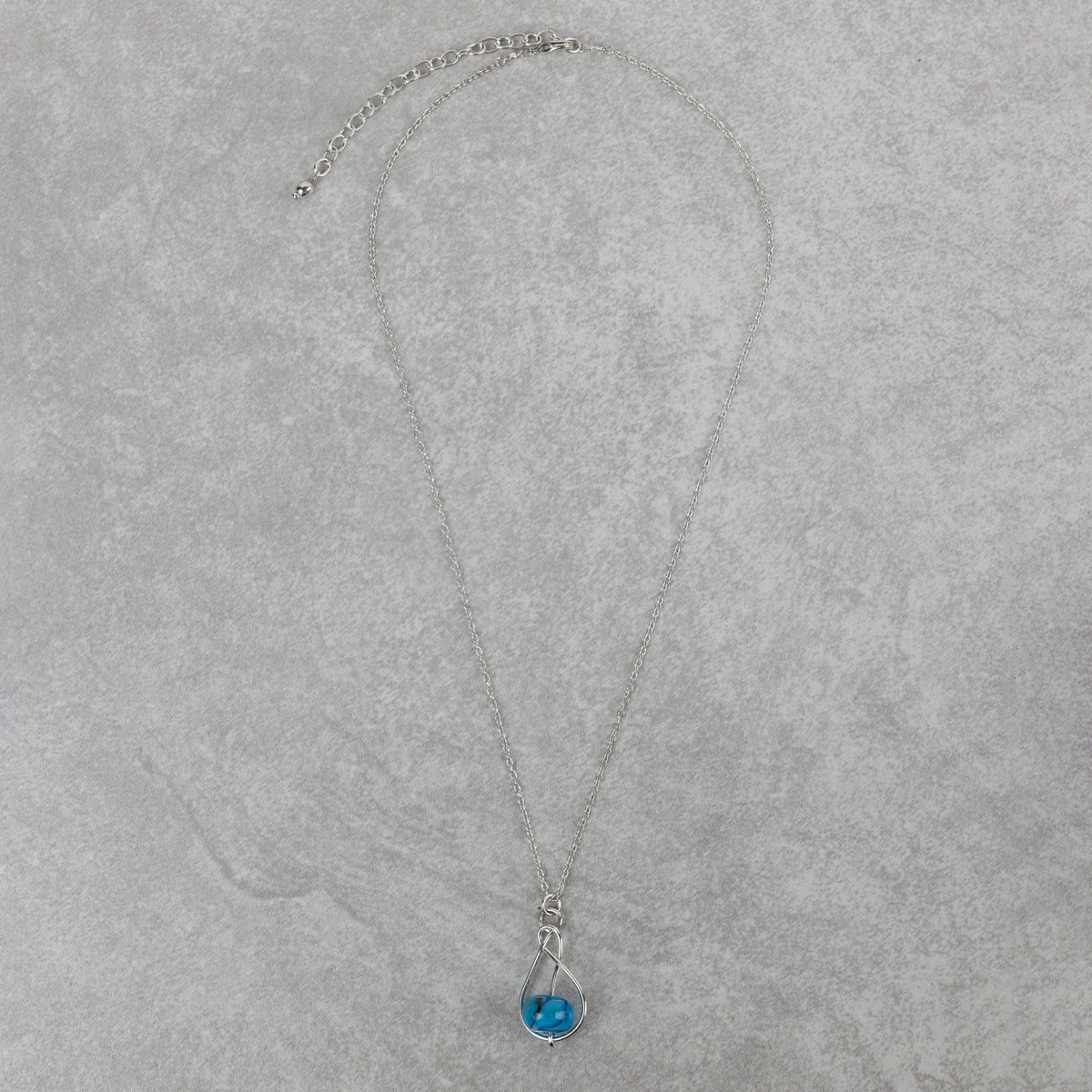 Isai Pendant Necklace - Ten Thousand Villages