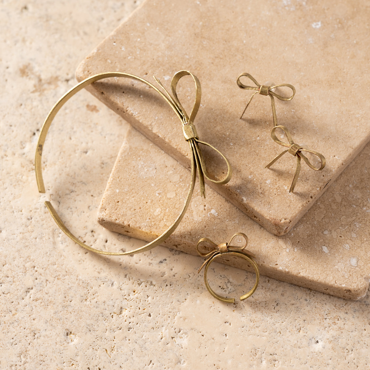 Dorada Bronze Bow Bracelet - Ten Thousand Villages