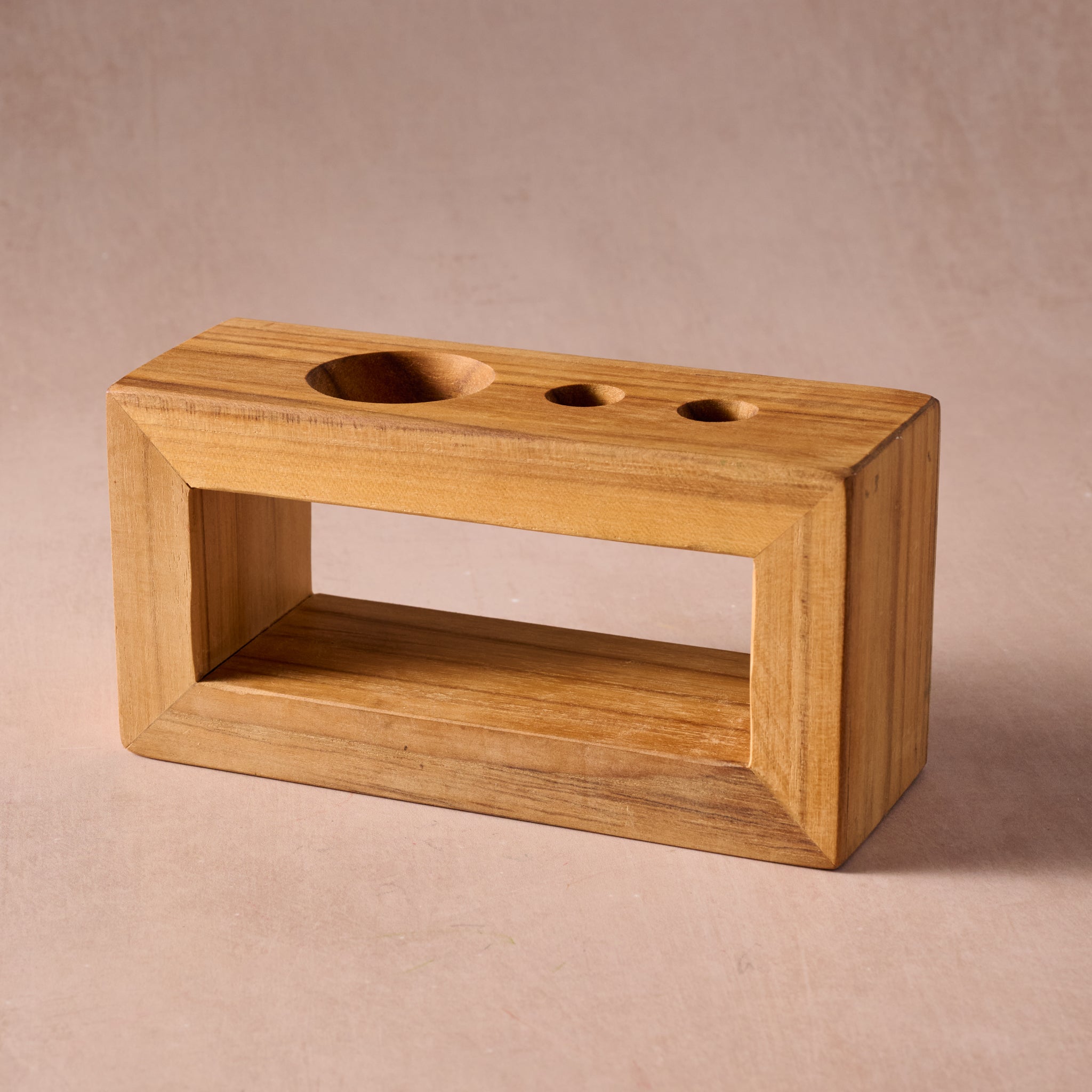 Sonrisa Teak Toothbrush Holder
