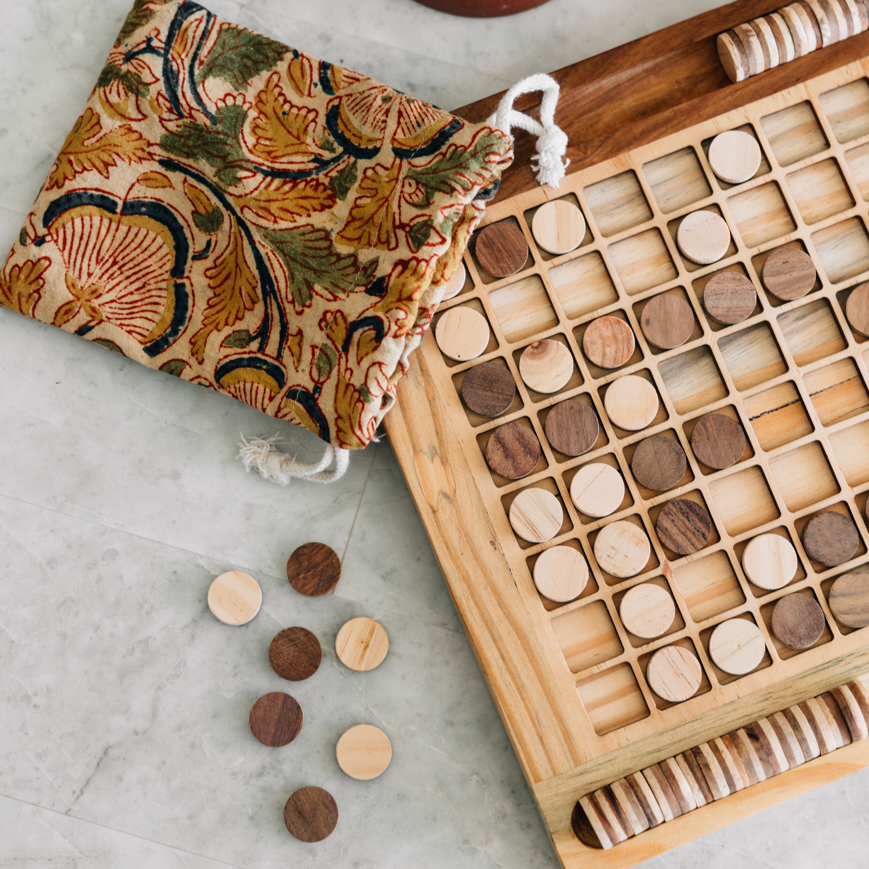 Handcarved Wood Reversi Game - Ten Thousand Villages