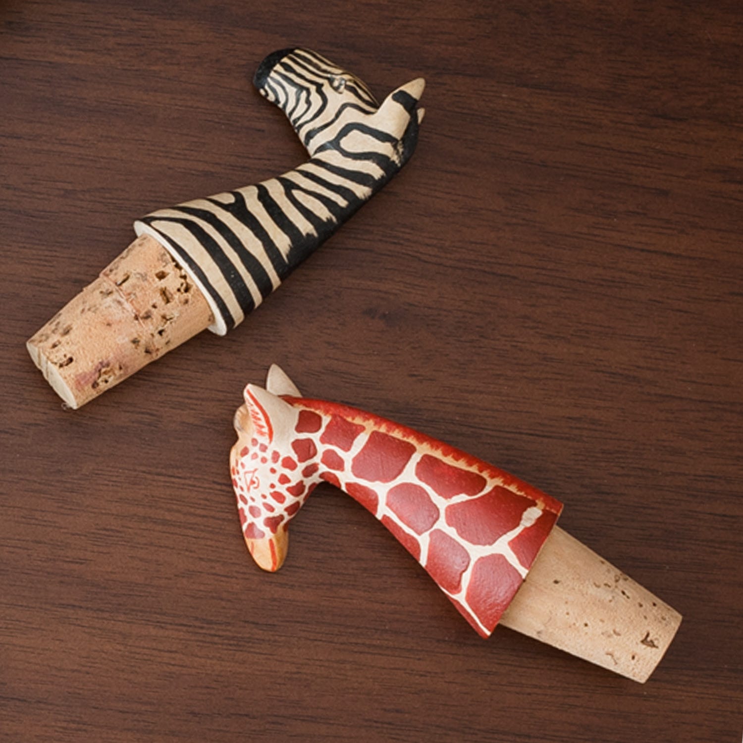 Bottle Topper Giraffe - Ten Thousand Villages