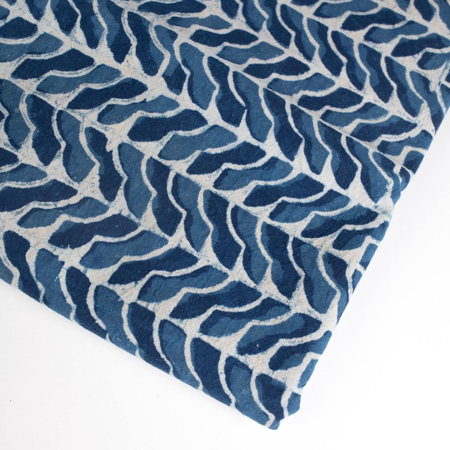 Sea Breeze Tablecloth - Ten Thousand Villages