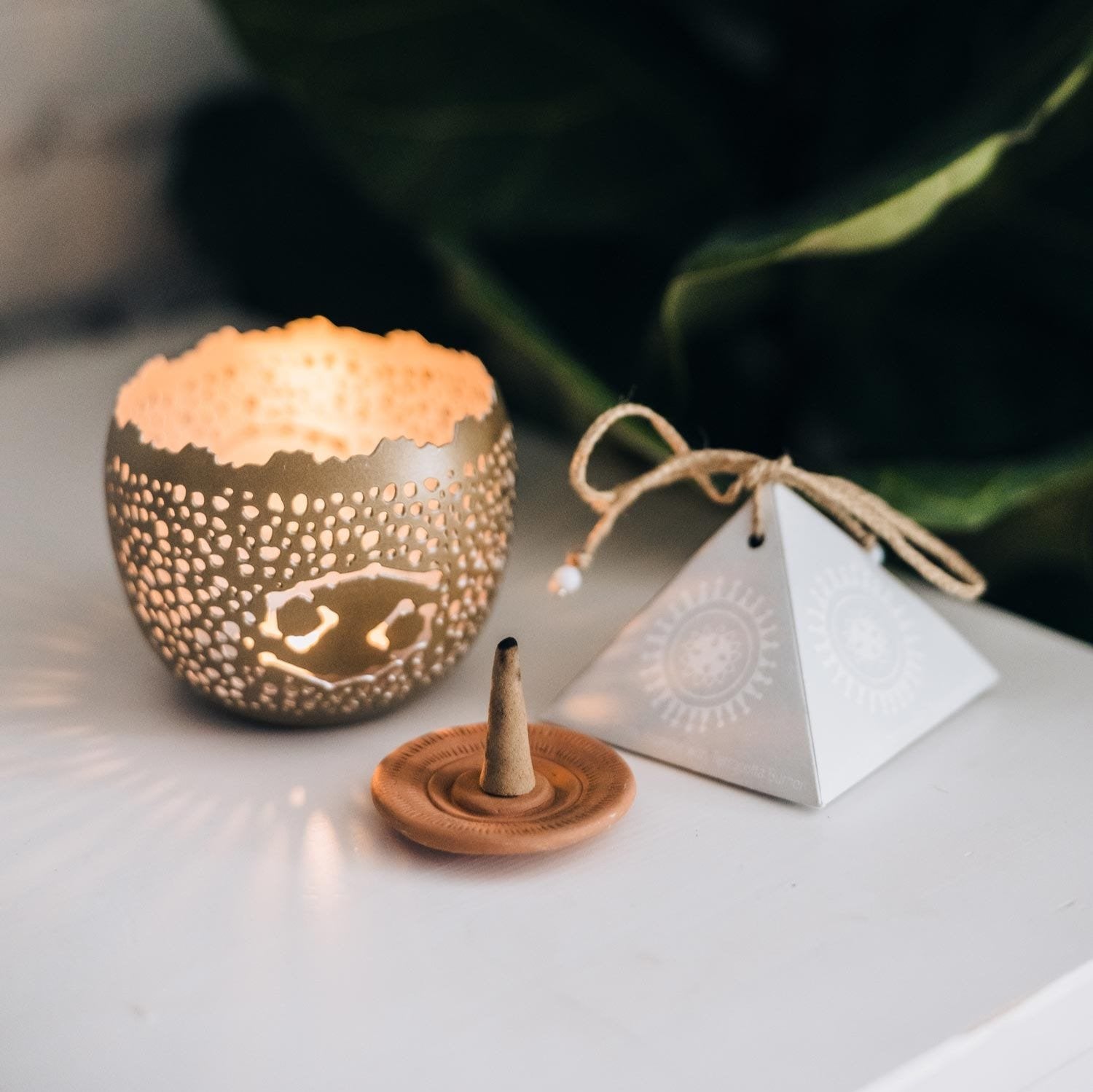 Jasmine Cone Incense Set - Ten Thousand Villages