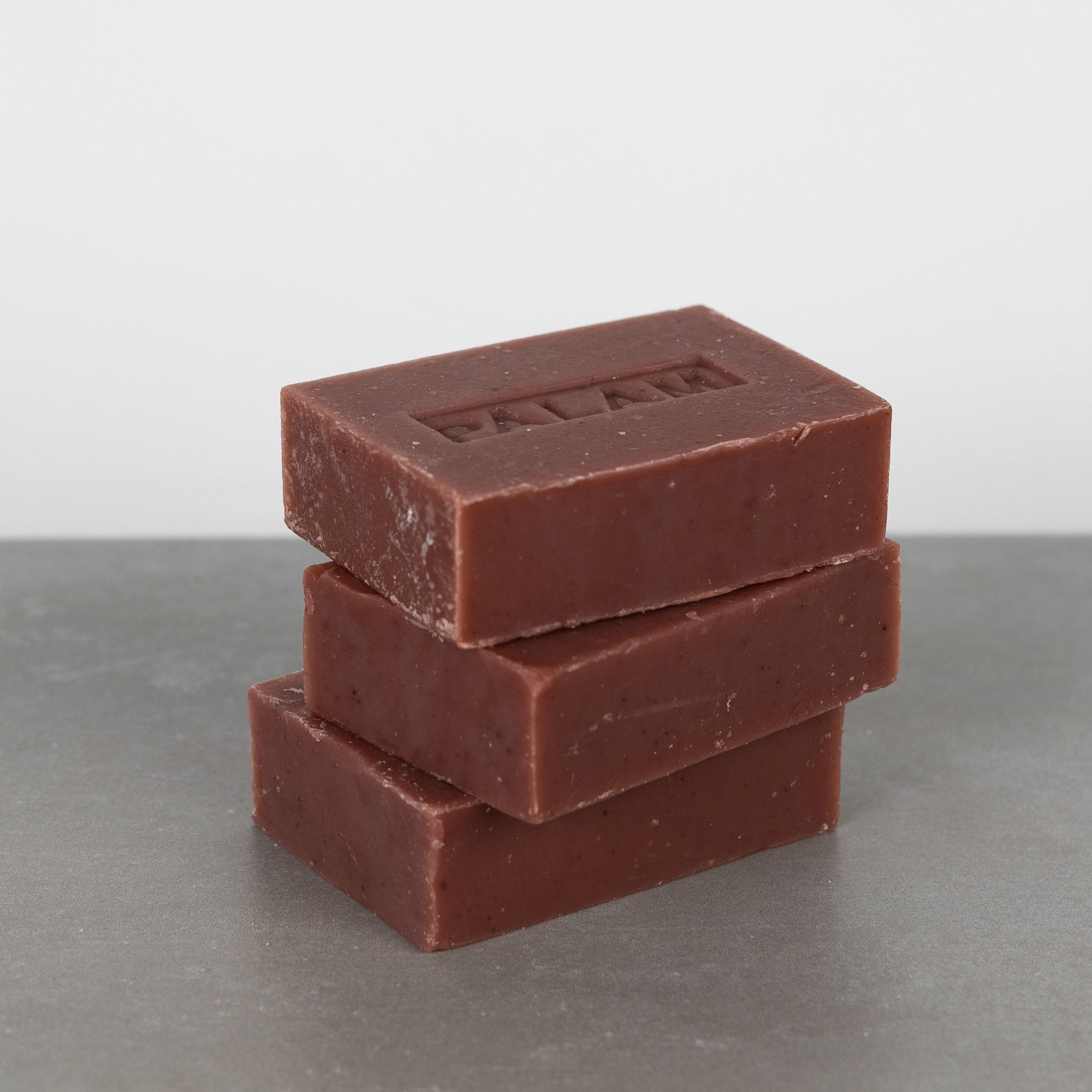 Shine Red Clay Shampoo Bar - Ten Thousand Villages