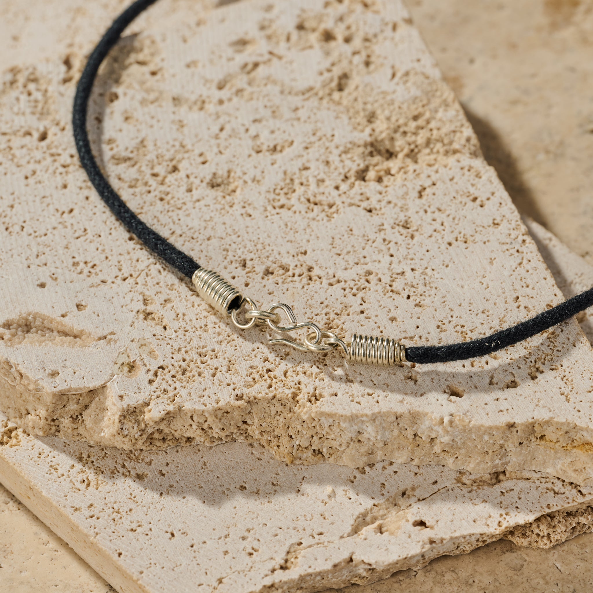 Kitanzi Twisted Metal Necklace - Ten Thousand Villages