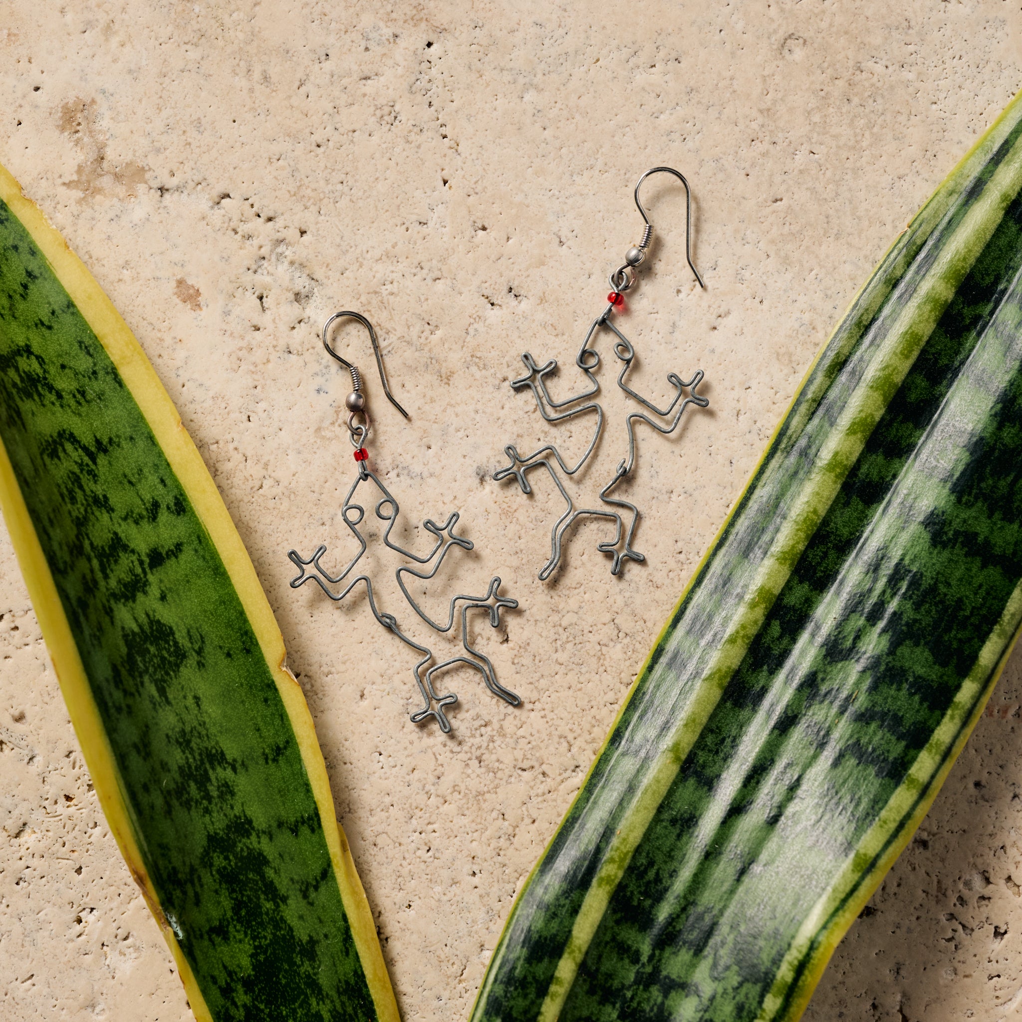 Mjusi Recycled Wire Gecko Dangle Earrings - Ten Thousand Villages