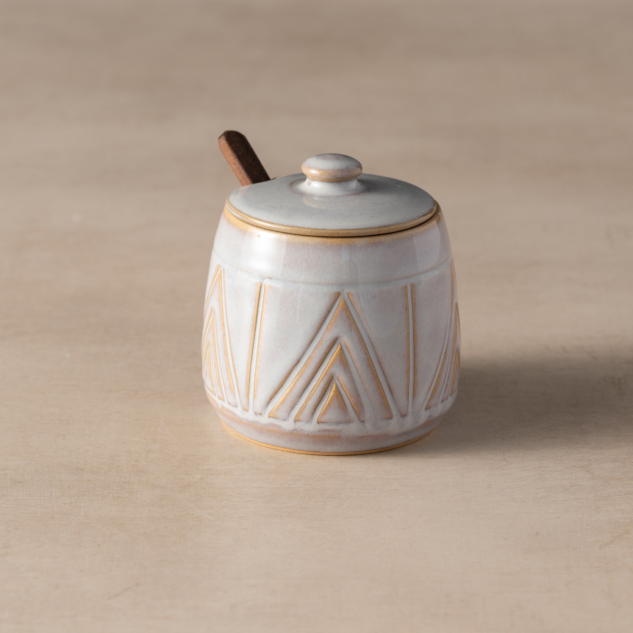 Mountain Peaks Ceramic Cream and Sugar Set - Ten Thousand Villages