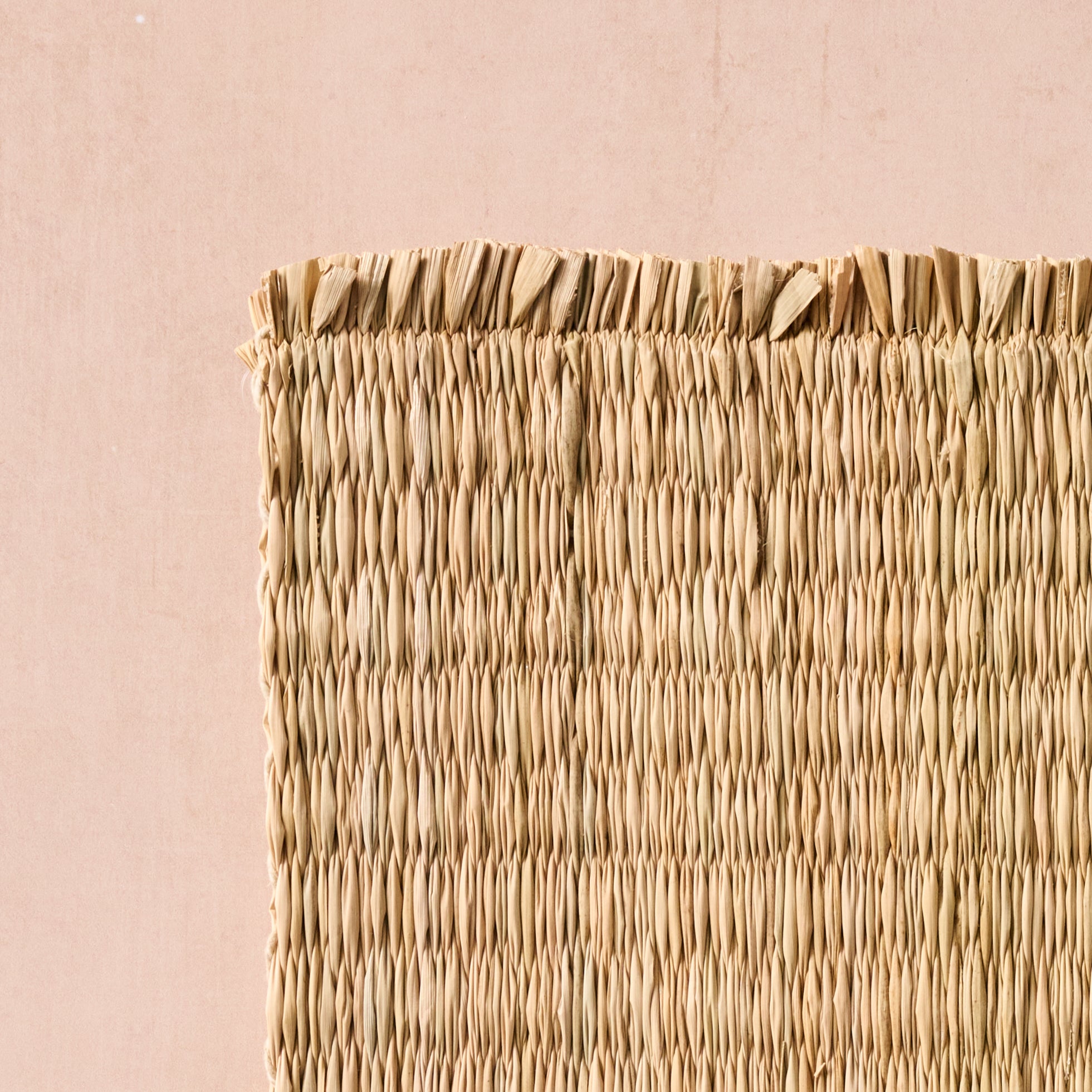 Narkata Woven Cattail Fringe Placemat - Ten Thousand Villages