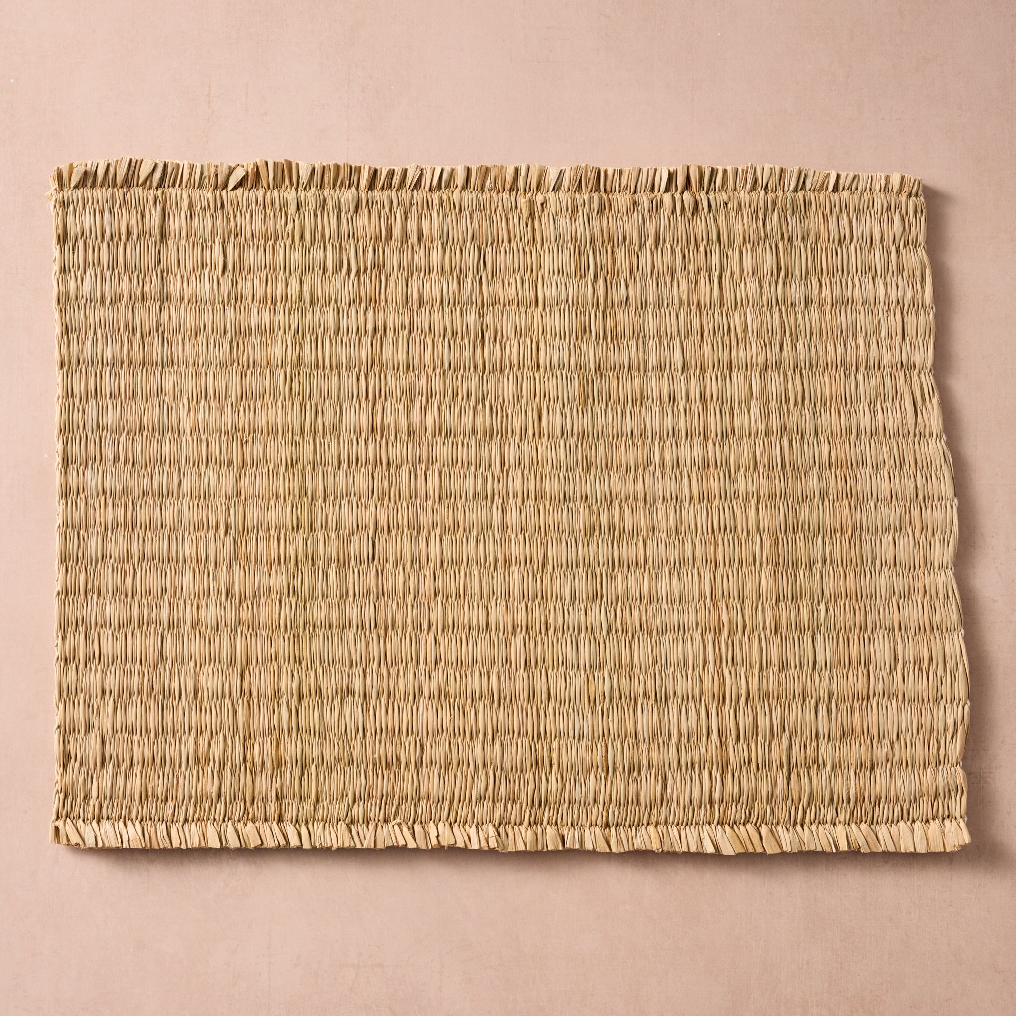 Narkata Woven Cattail Fringe Placemat - Ten Thousand Villages