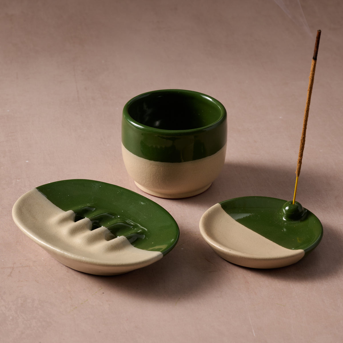 Dui Two Toned Soap Dish