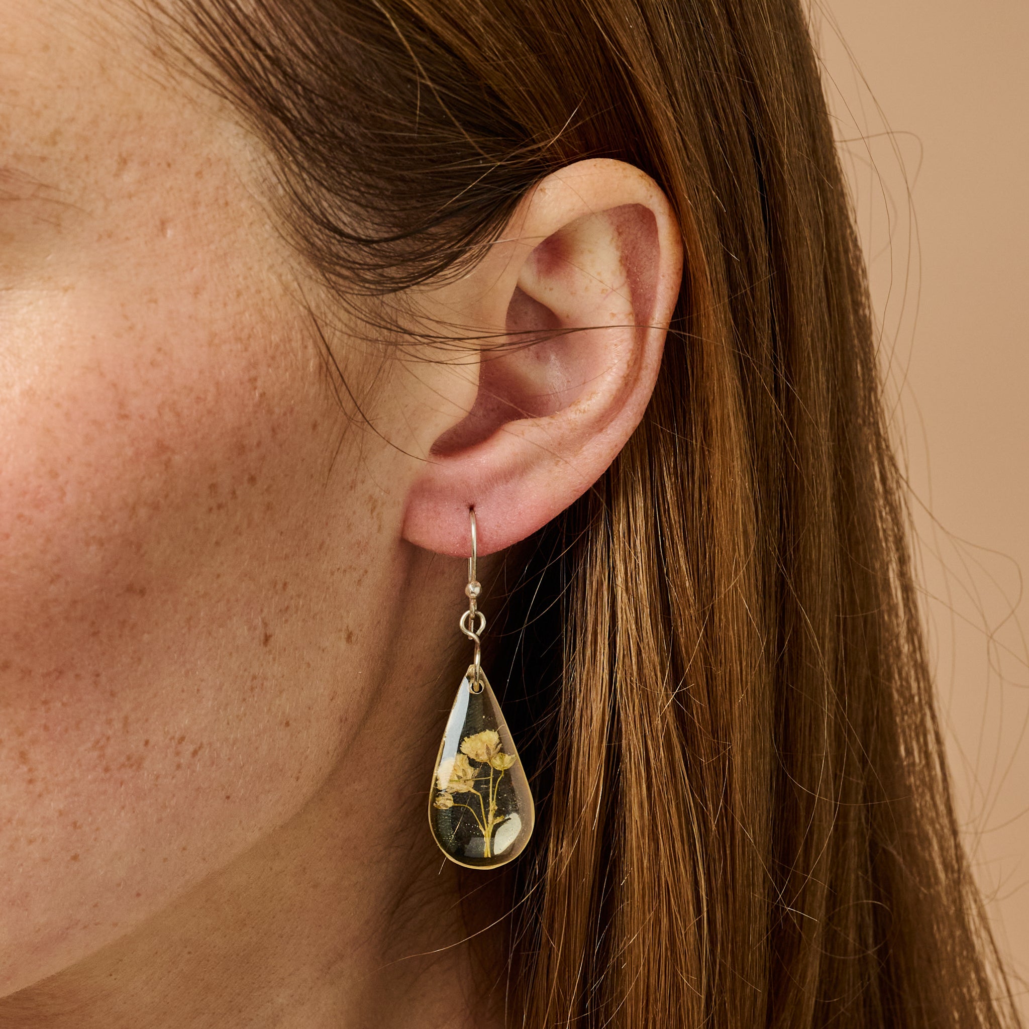 White Rain Flower Earrings - Ten Thousand Villages