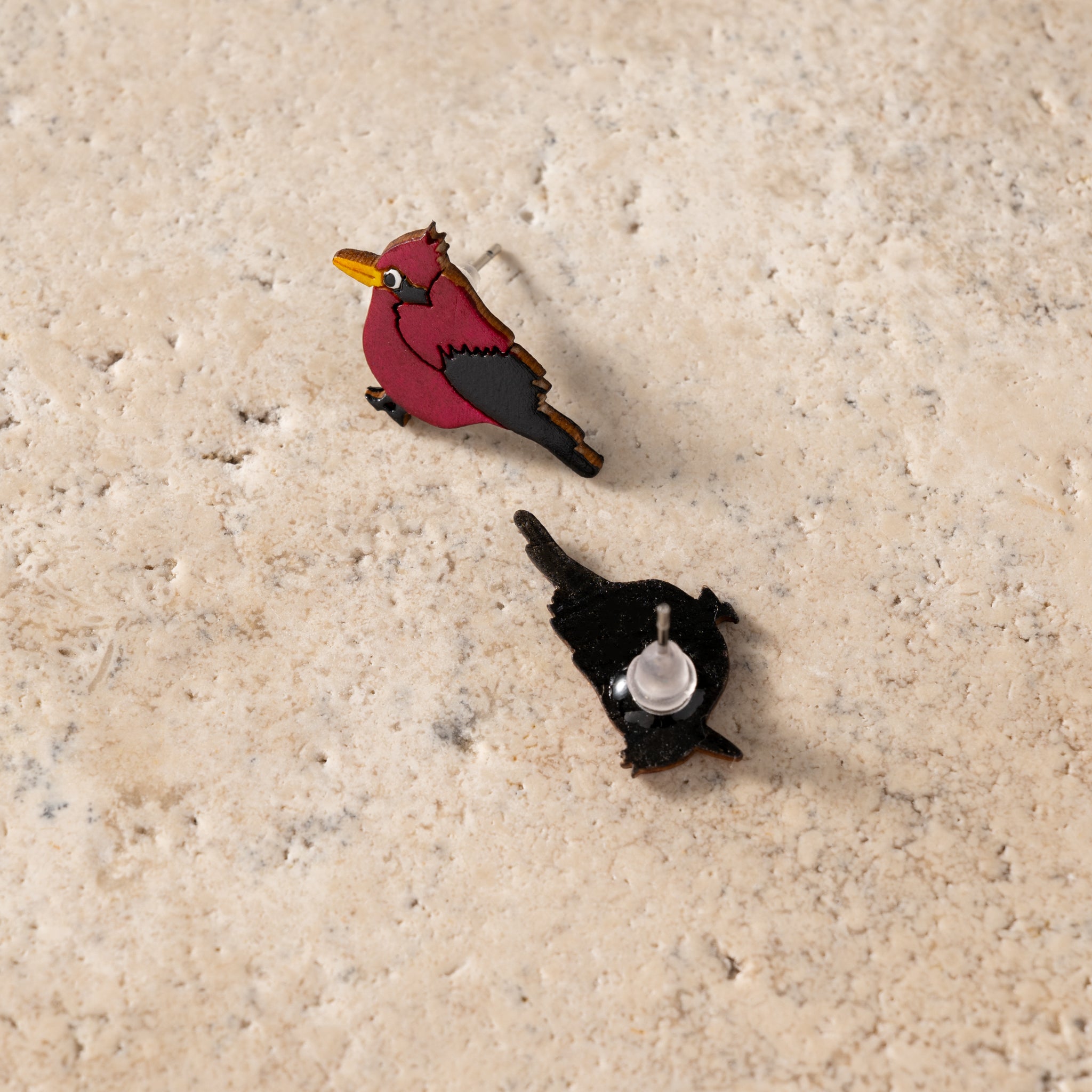 Carmesi Cardinal Gourd Earrings - Ten Thousand Villages