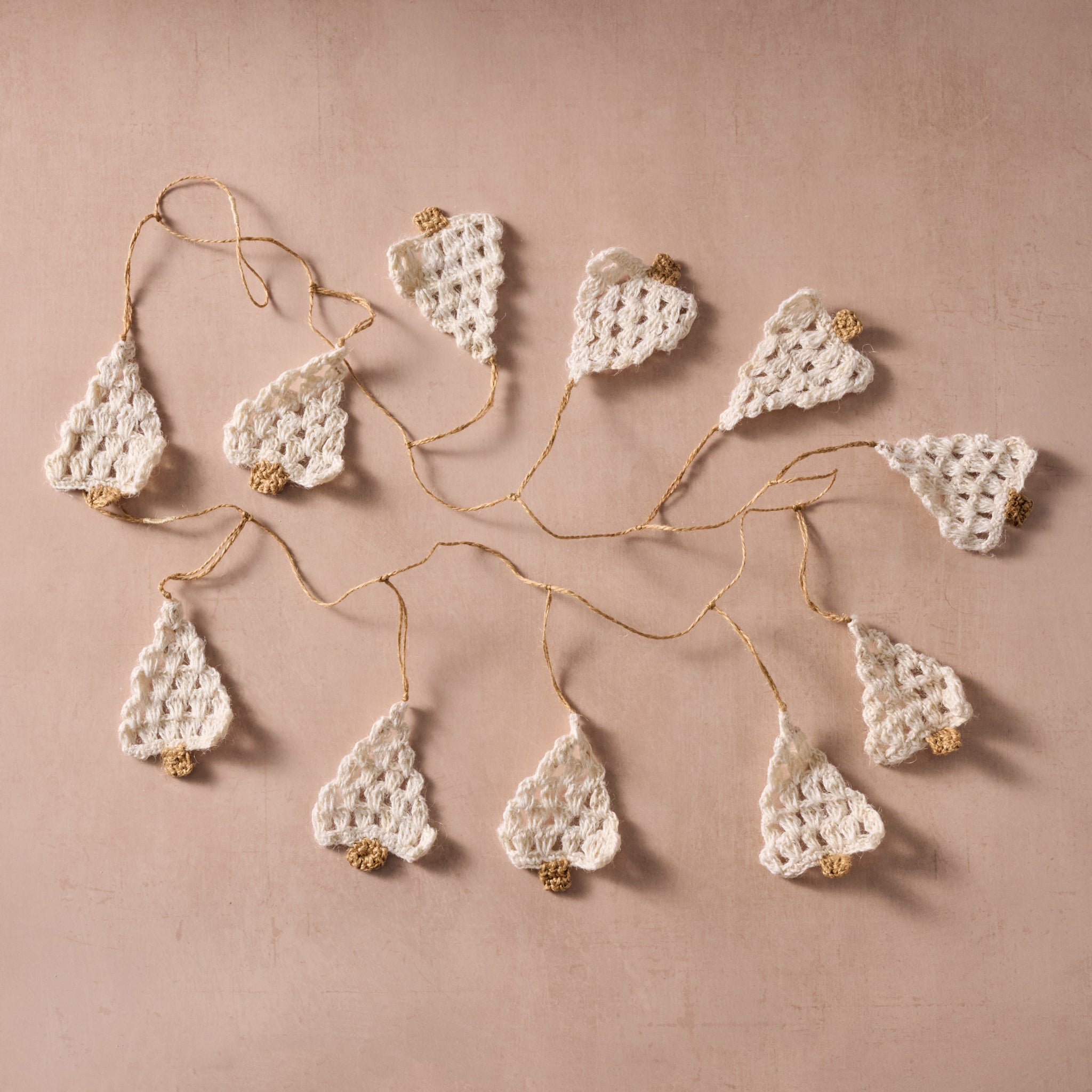Khusi Tree Crochet Garland - Ten Thousand Villages