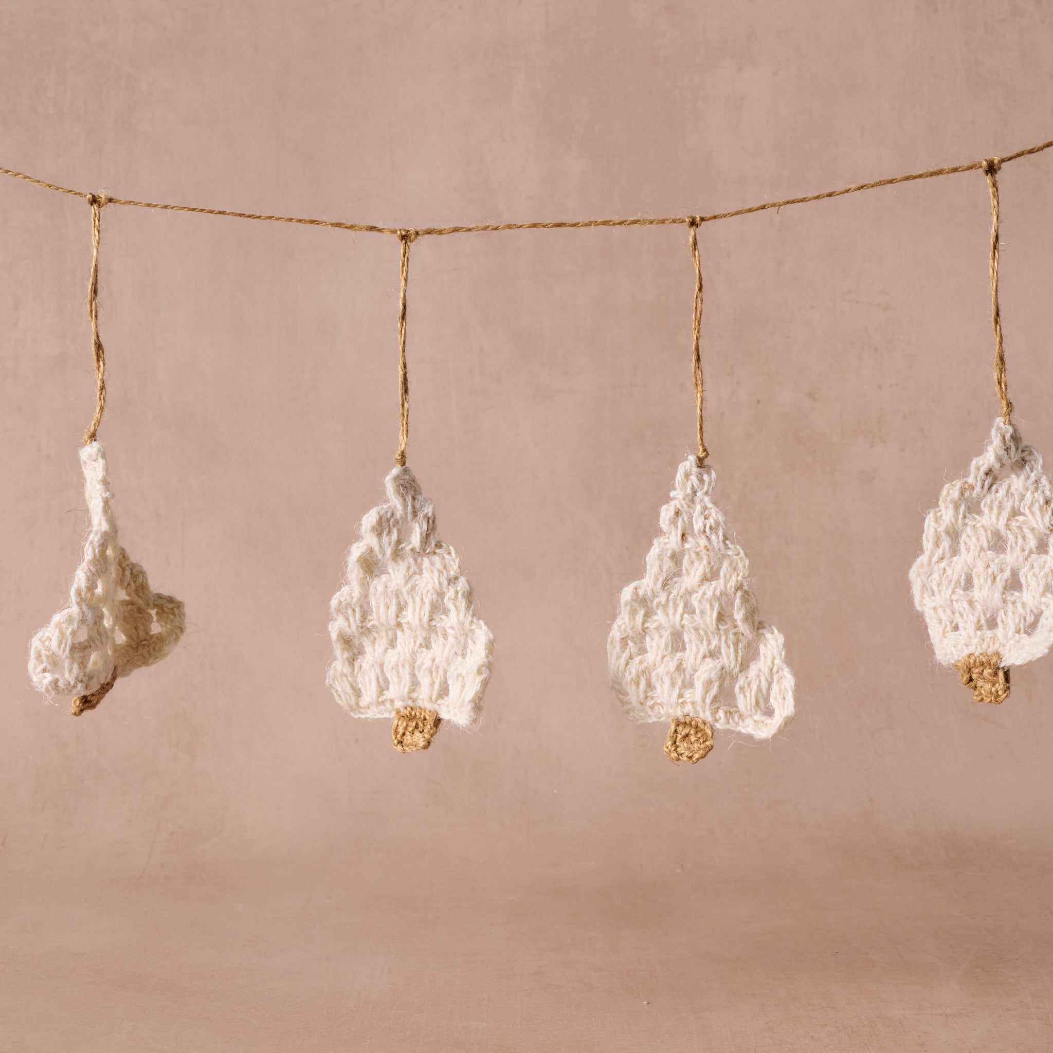 Khusi Tree Crochet Garland - Ten Thousand Villages
