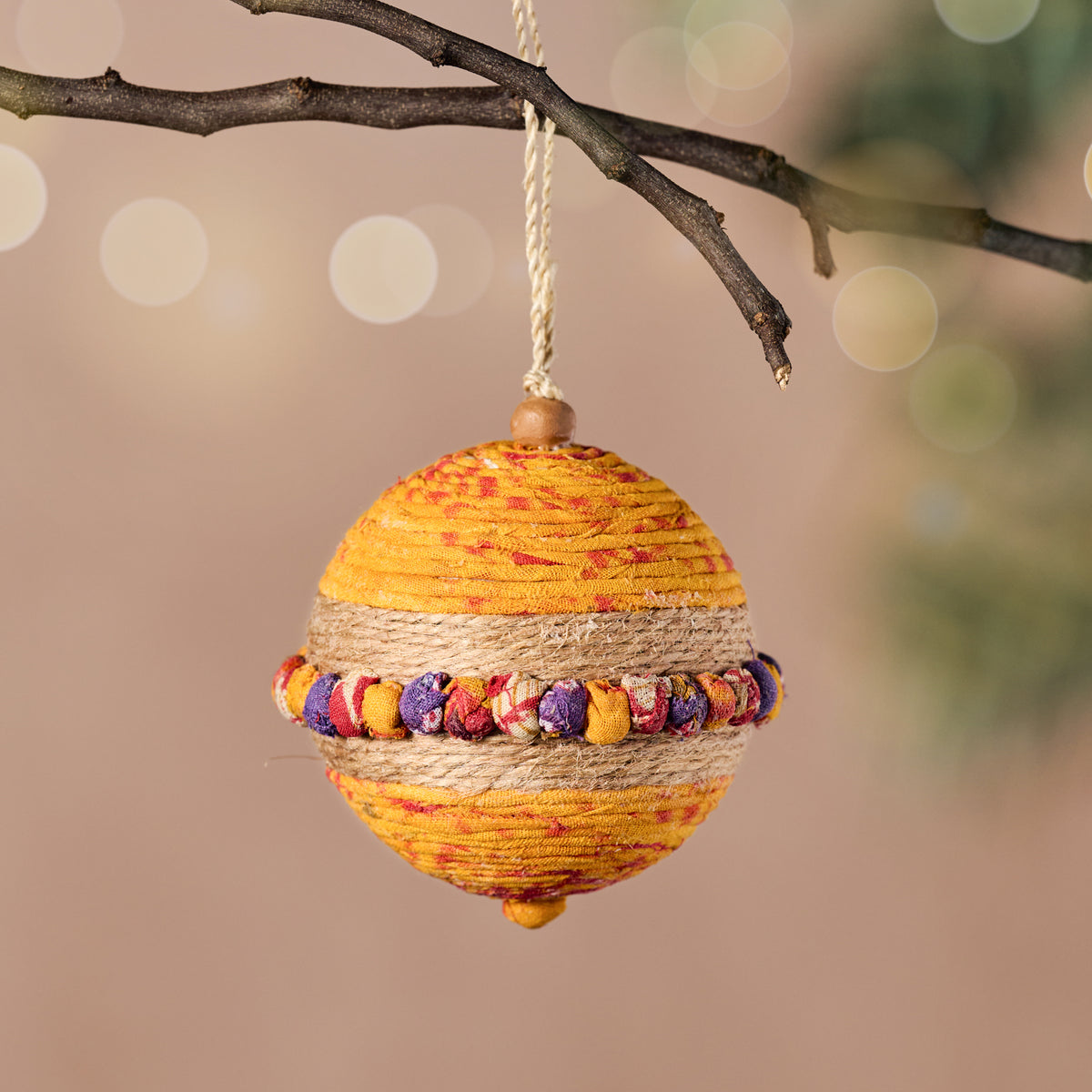 Usna Sari Ball Ornament - Ten Thousand Villages