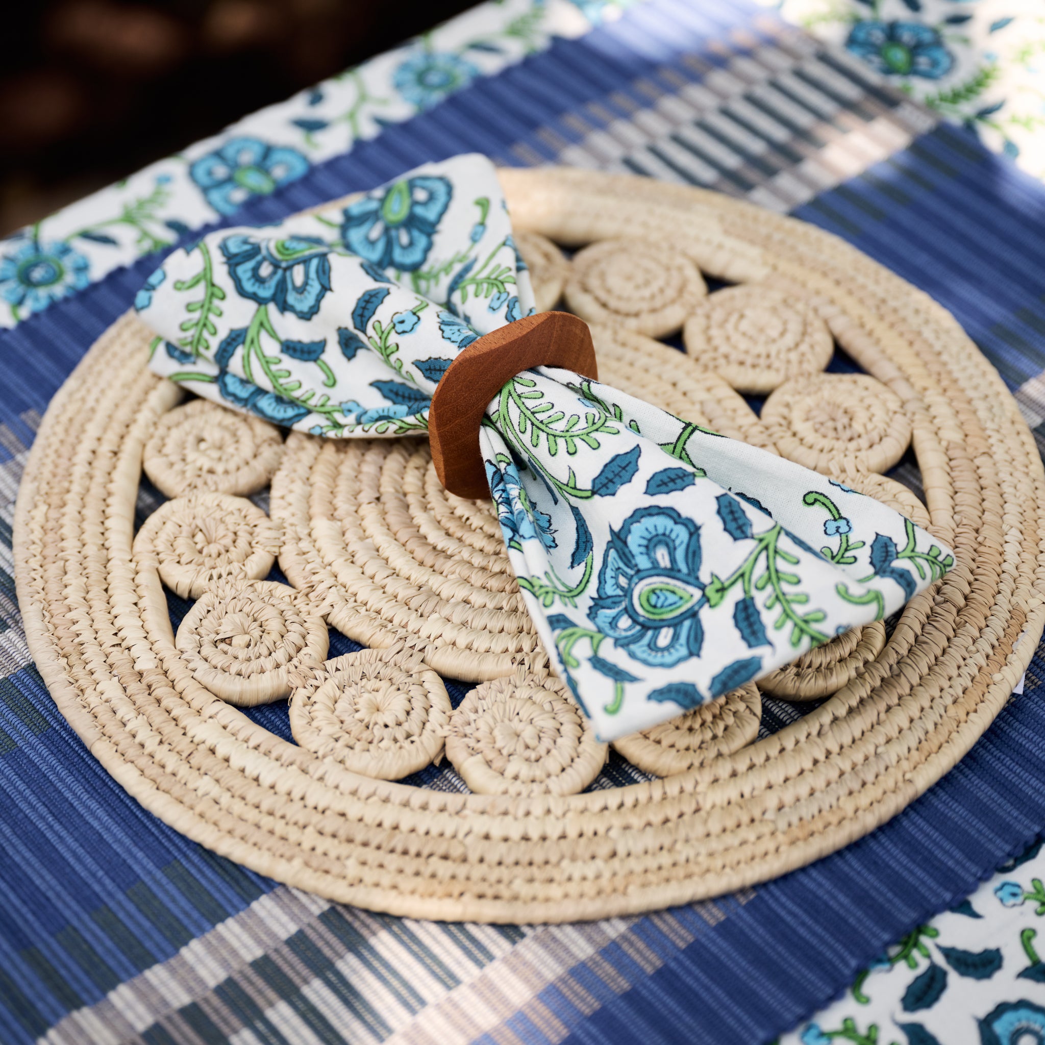 Pleta Woven Date Palm Leaf Charger Placemat - Ten Thousand Villages