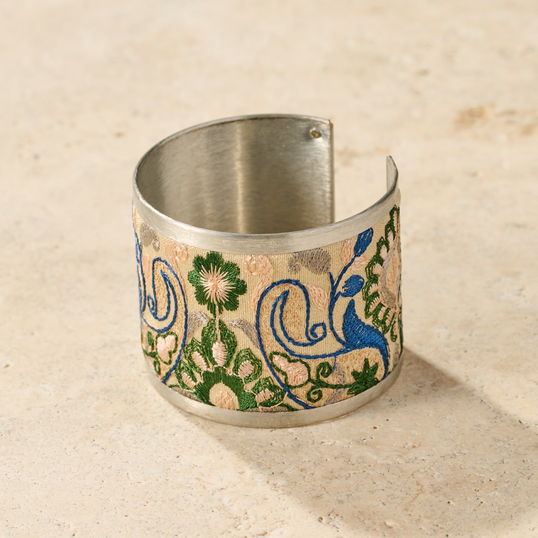 Jabardasta Silk Embroidered Cuff - Ten Thousand Villages