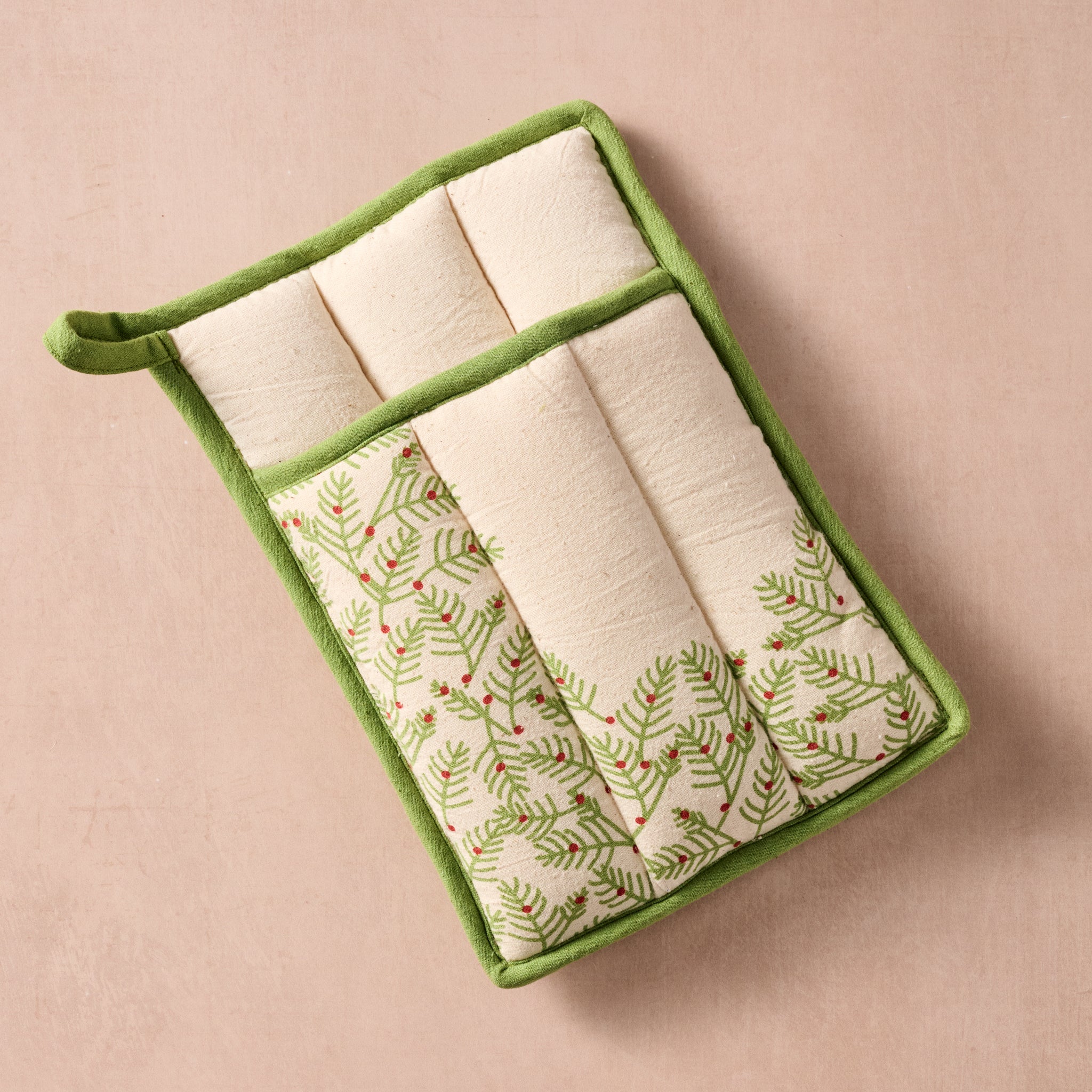 Sardee Holly Cotton Potholder - Ten Thousand Villages