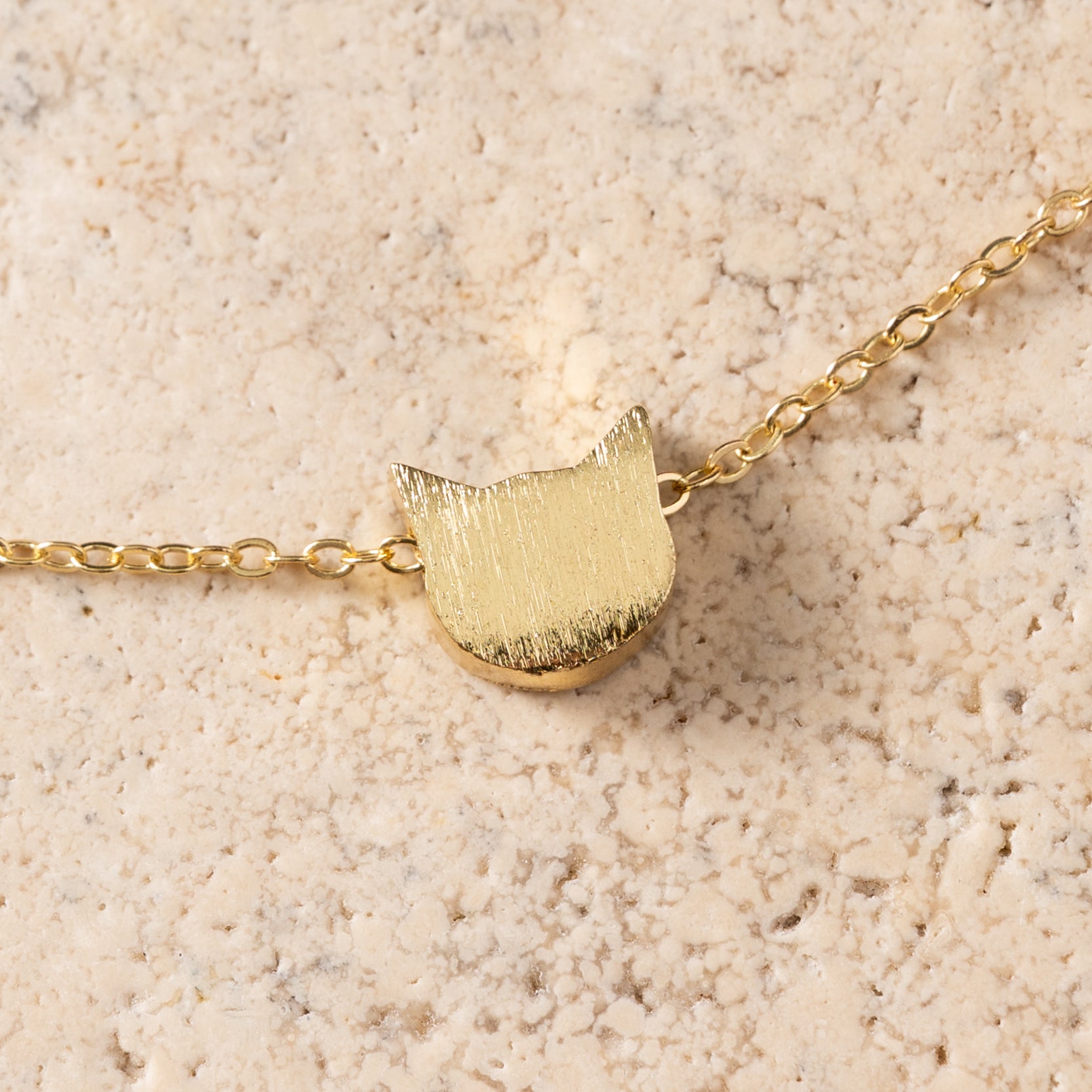 Thoda Dainty Cat Bracelet - Ten Thousand Villages