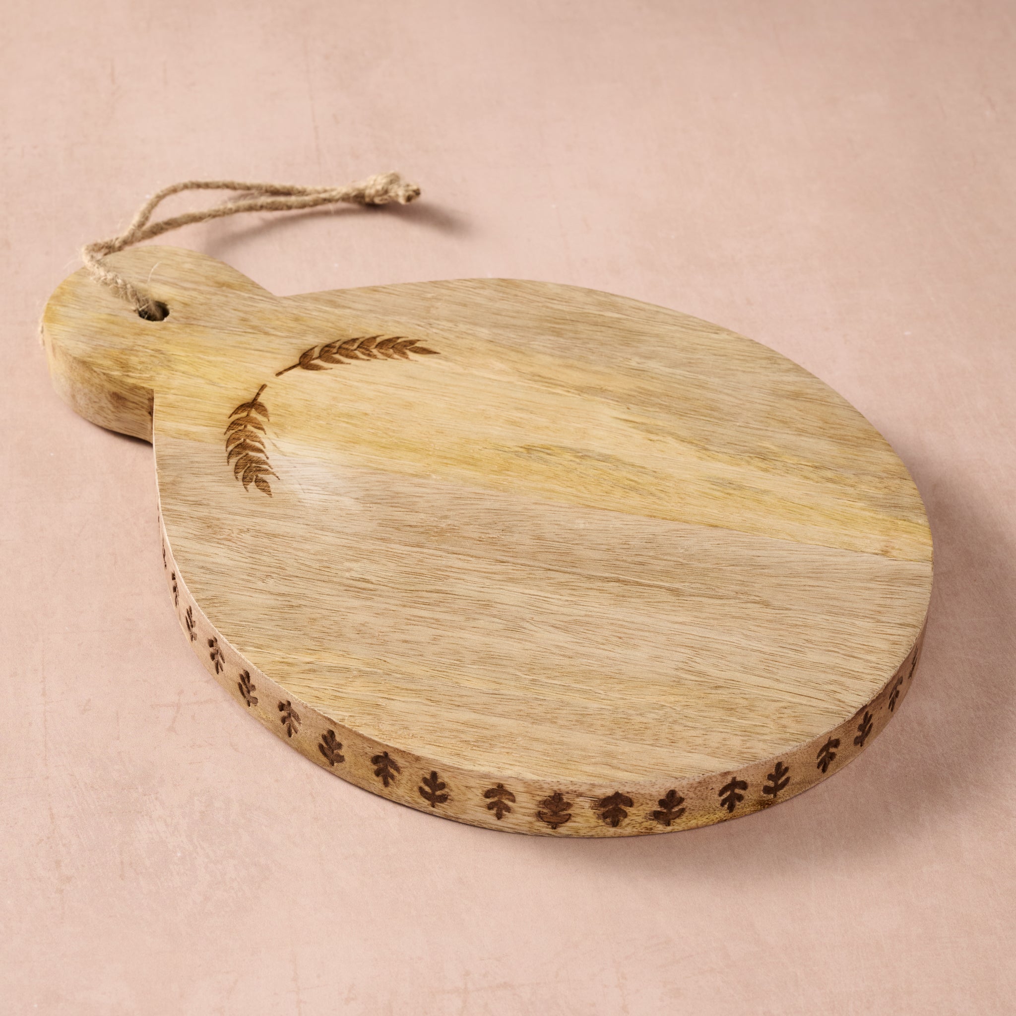 Sumati Mango Wood Serving Board - Ten Thousand Villages