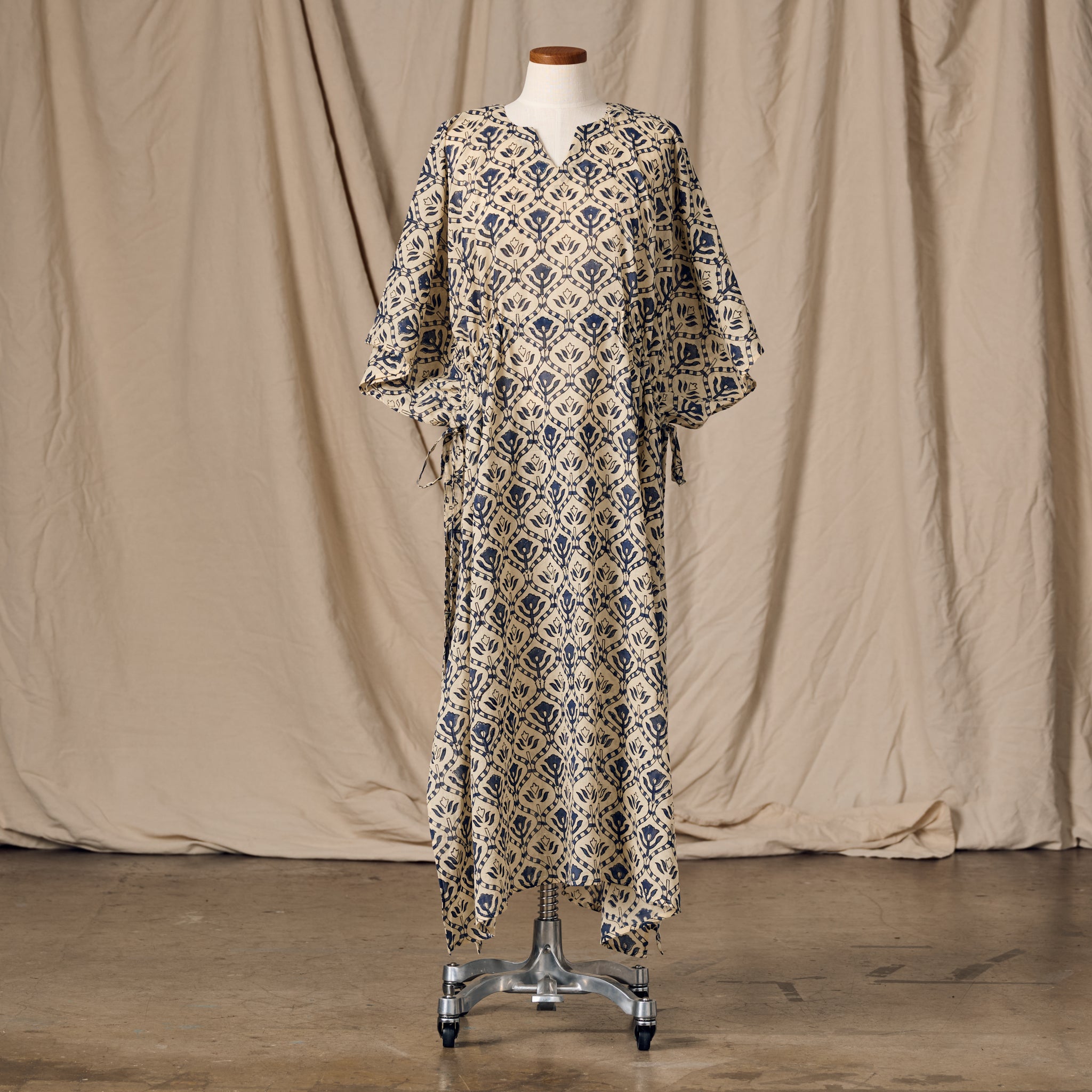 Panna Full Length Block Print Kaftan - Ten Thousand Villages