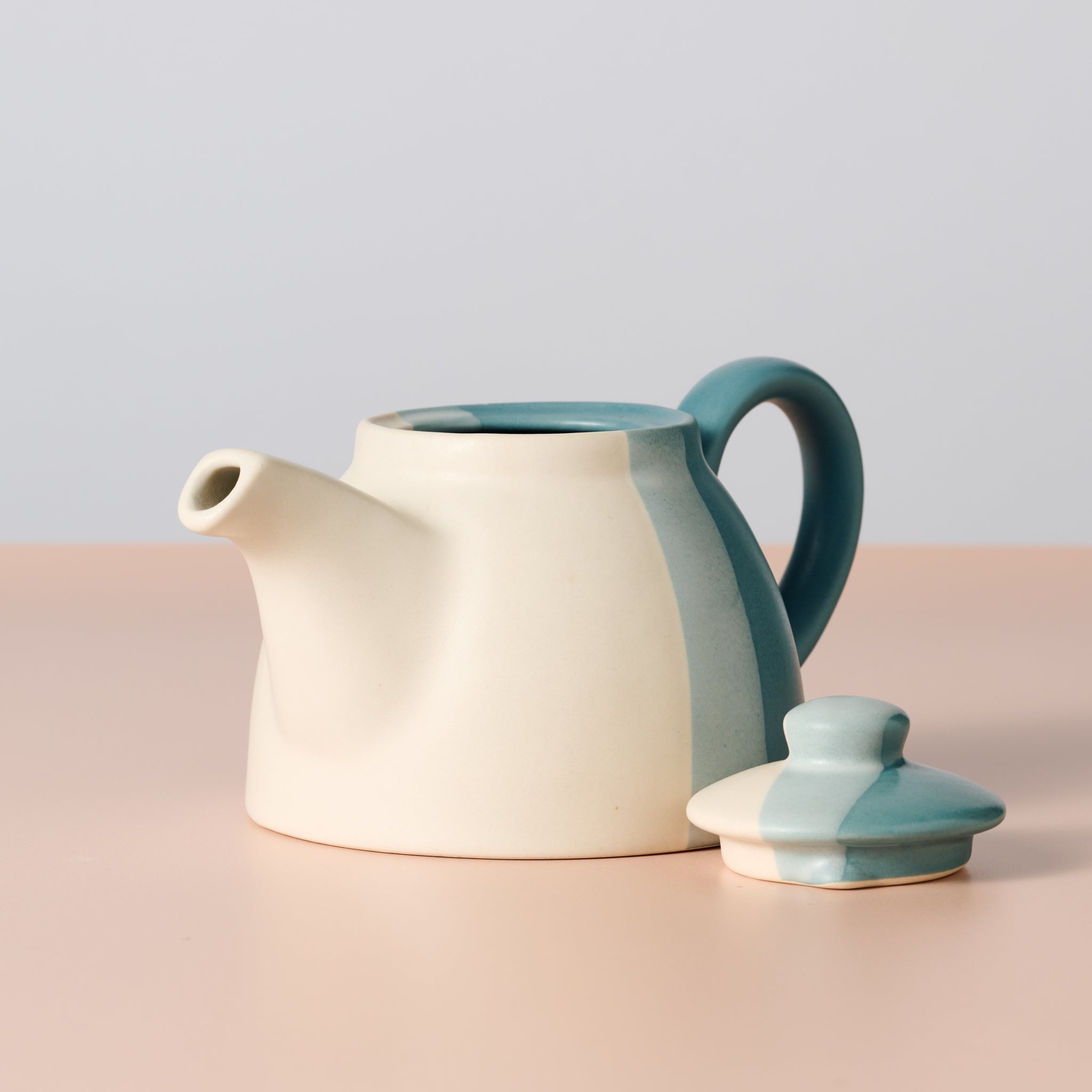 Pheeka Striped Teapot - Ten Thousand Villages
