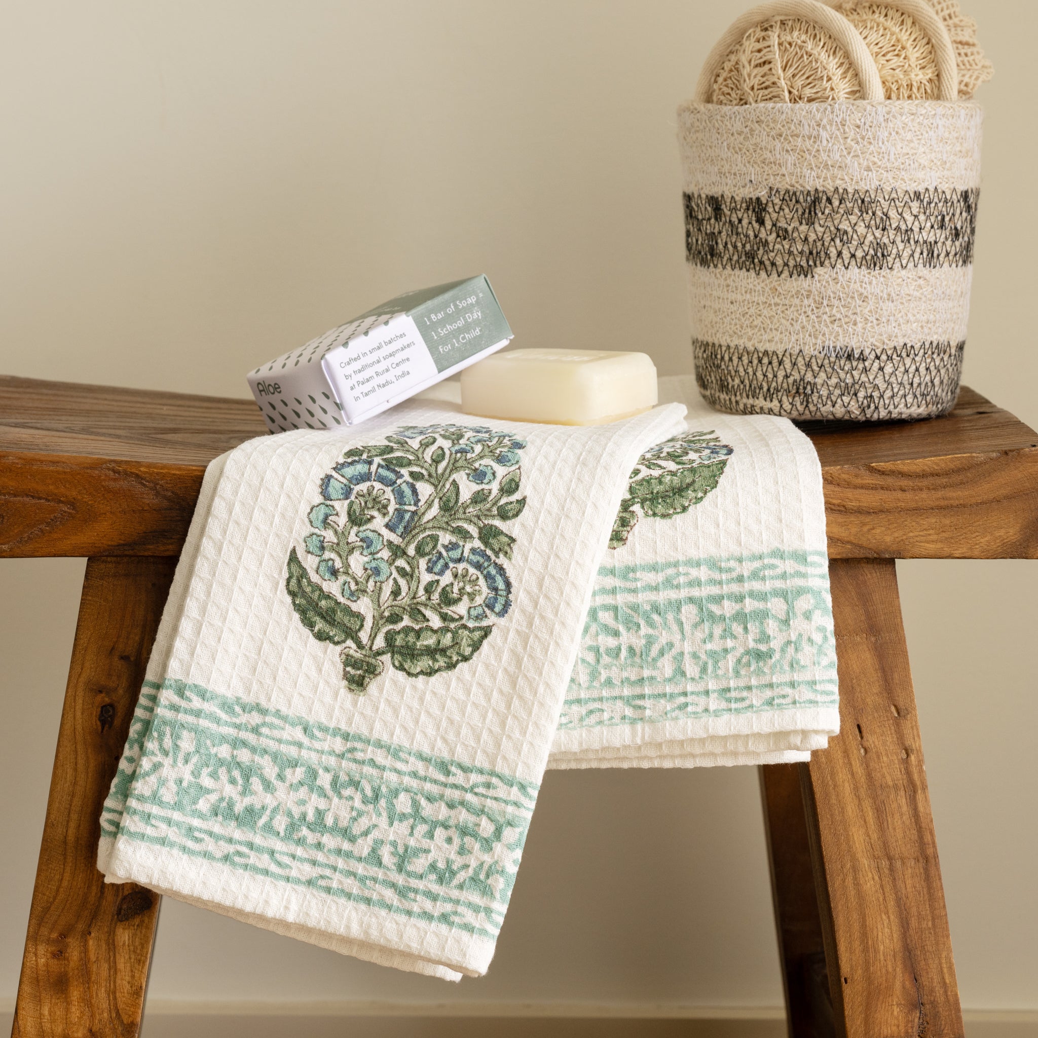 Pera Cotton Blockprint Hand Towel Set - Ten Thousand Villages