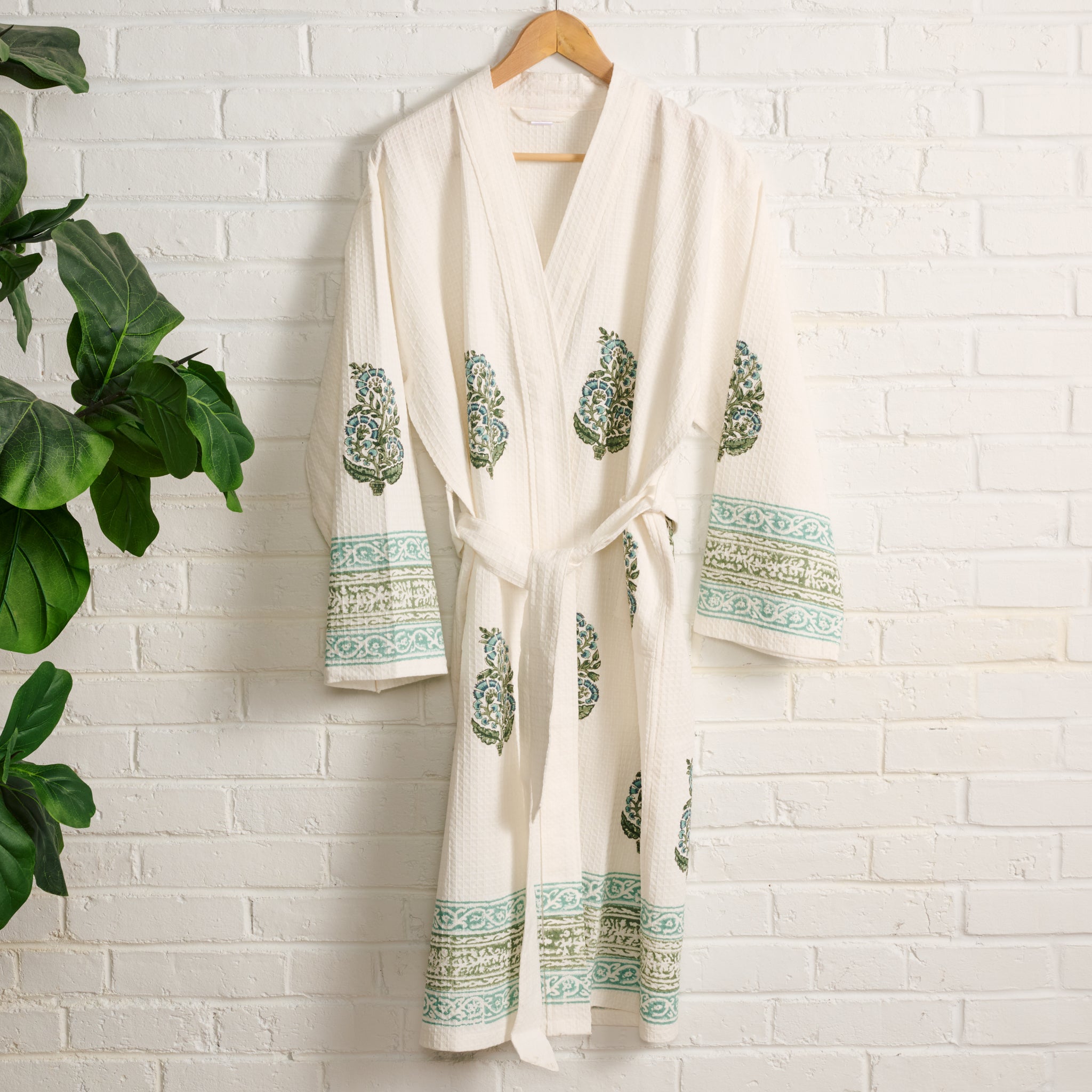 Pera Blockprint Cotton Robe - Ten Thousand Villages
