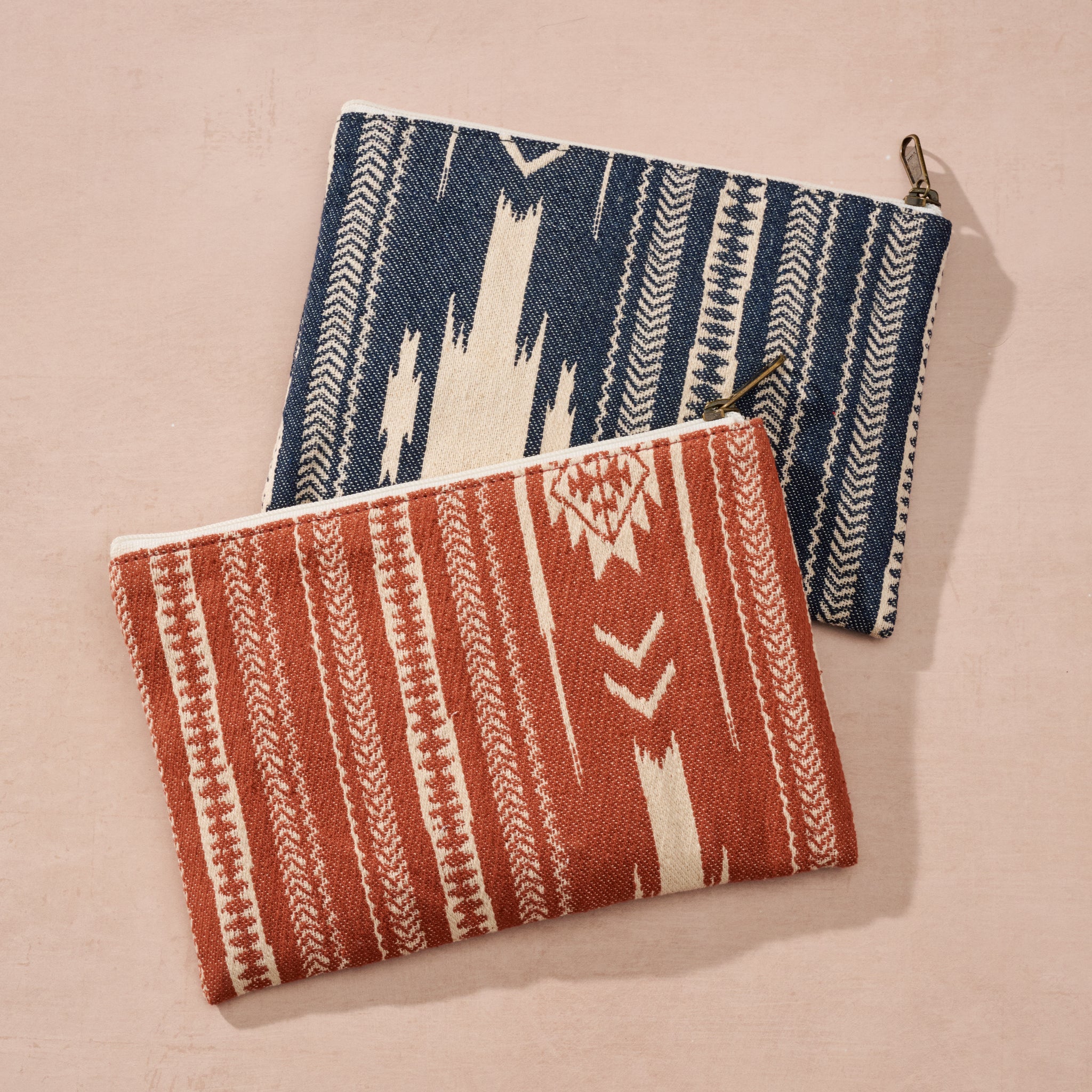 Dhari Drop In Bag - Rust - Ten Thousand Villages
