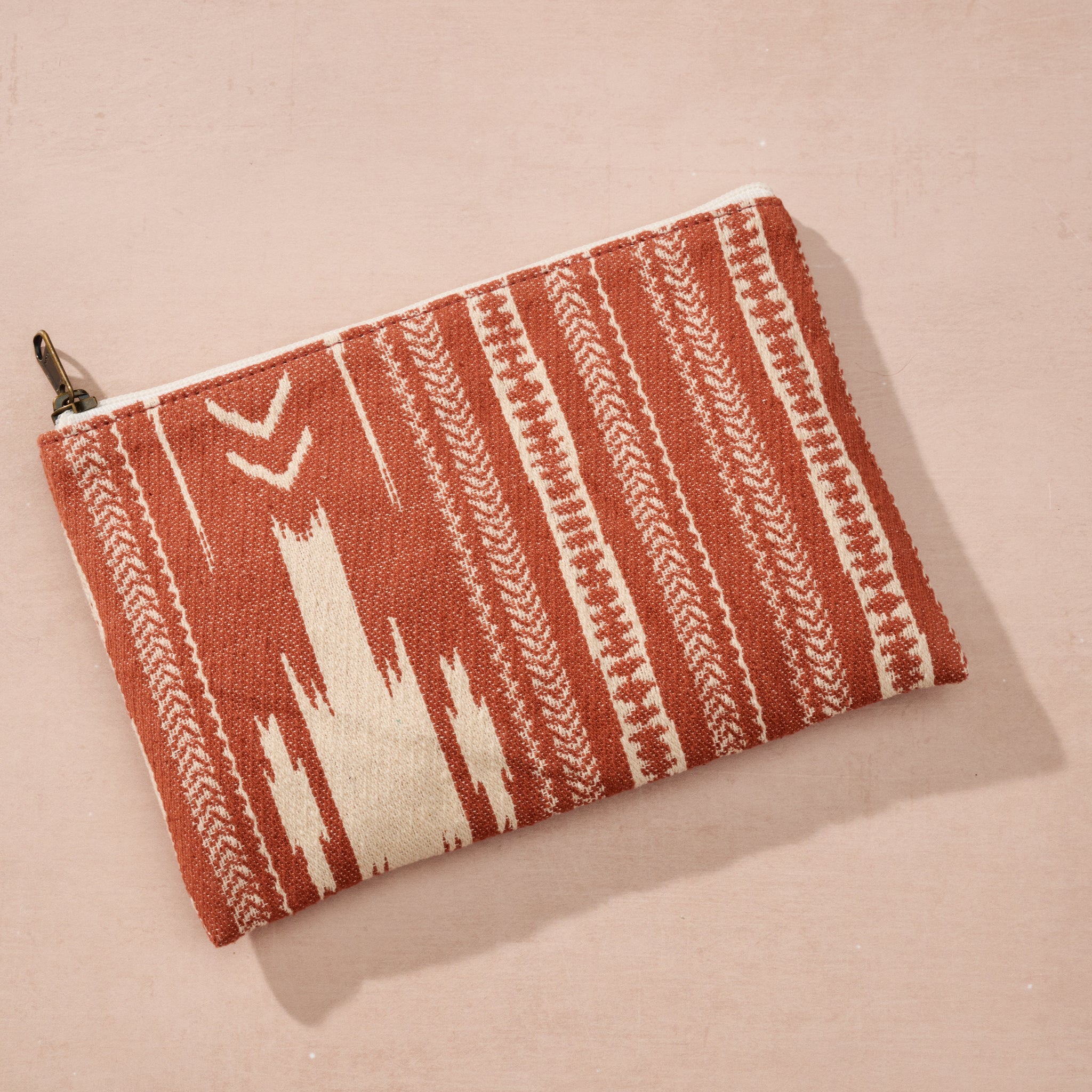Dhari Drop In Bag - Rust - Ten Thousand Villages