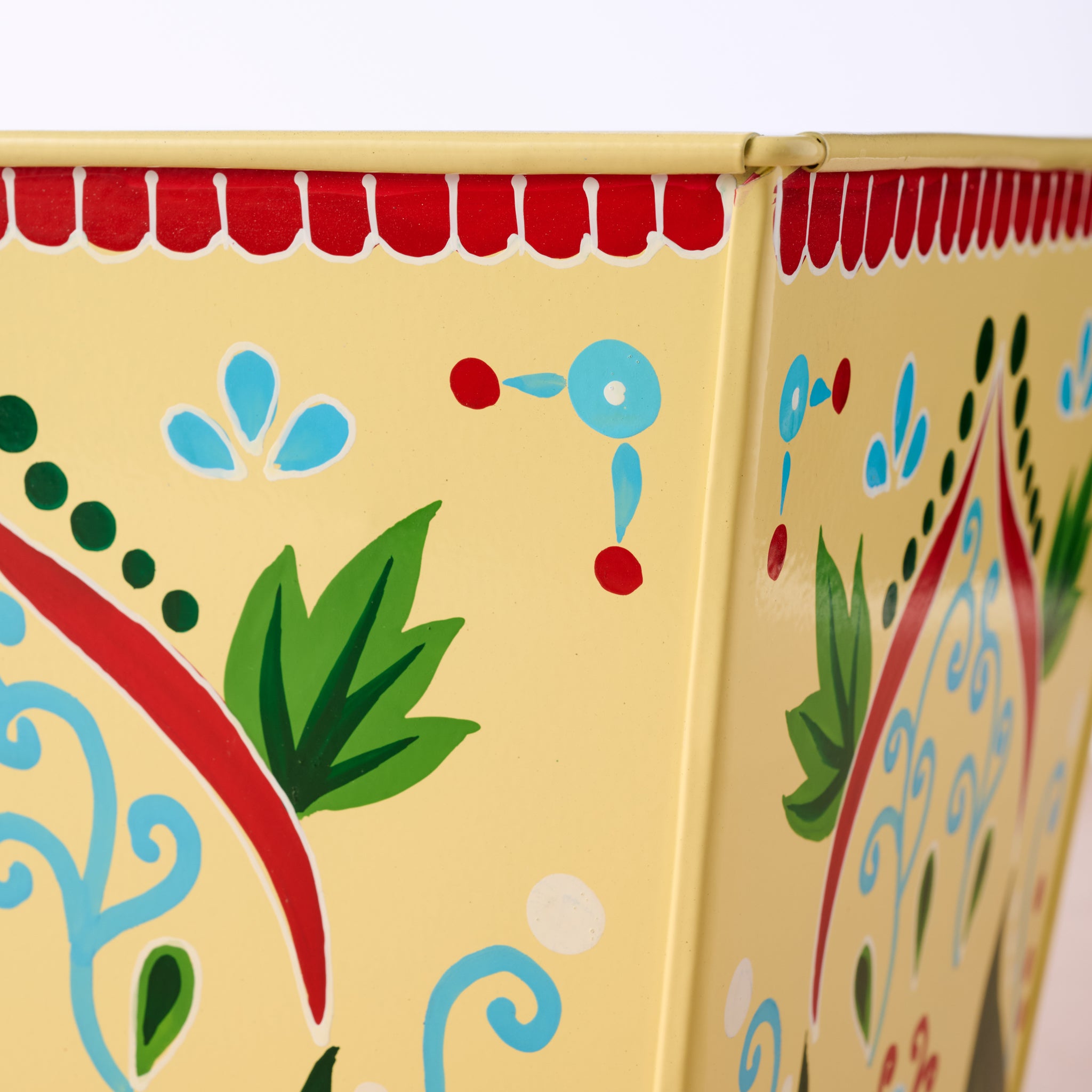 Pila Handpainted Planter - Ten Thousand Villages