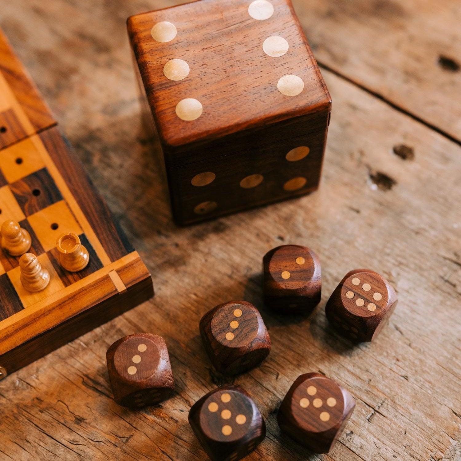 Dice Box - Ten Thousand Villages