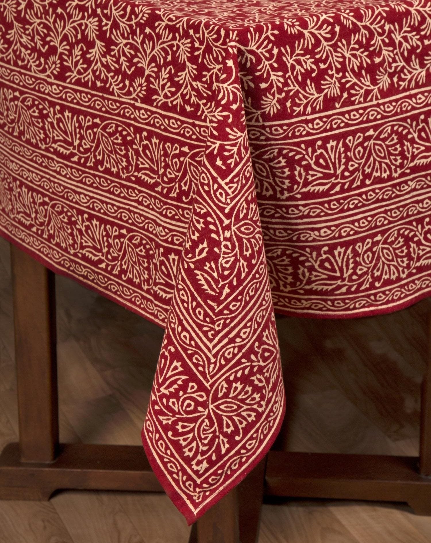 Red Vines Tablecloth - Ten Thousand Villages
